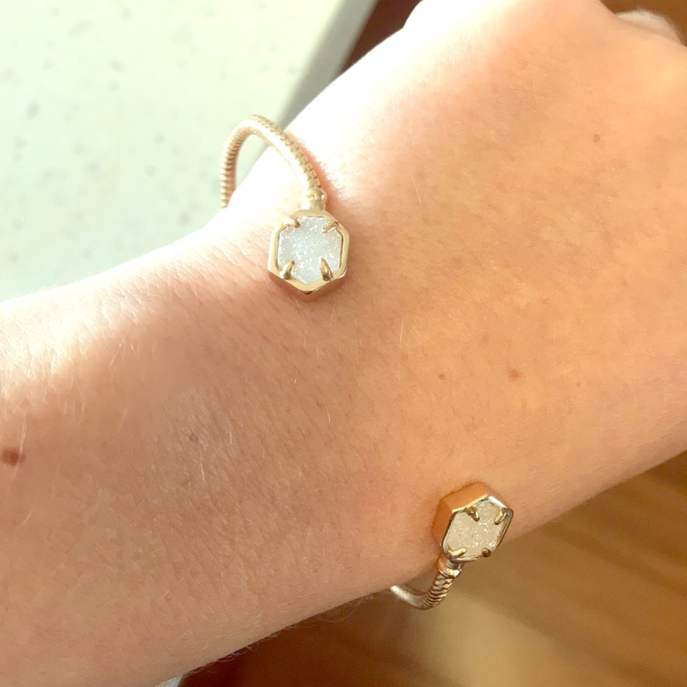 Kendra Scott bracelet